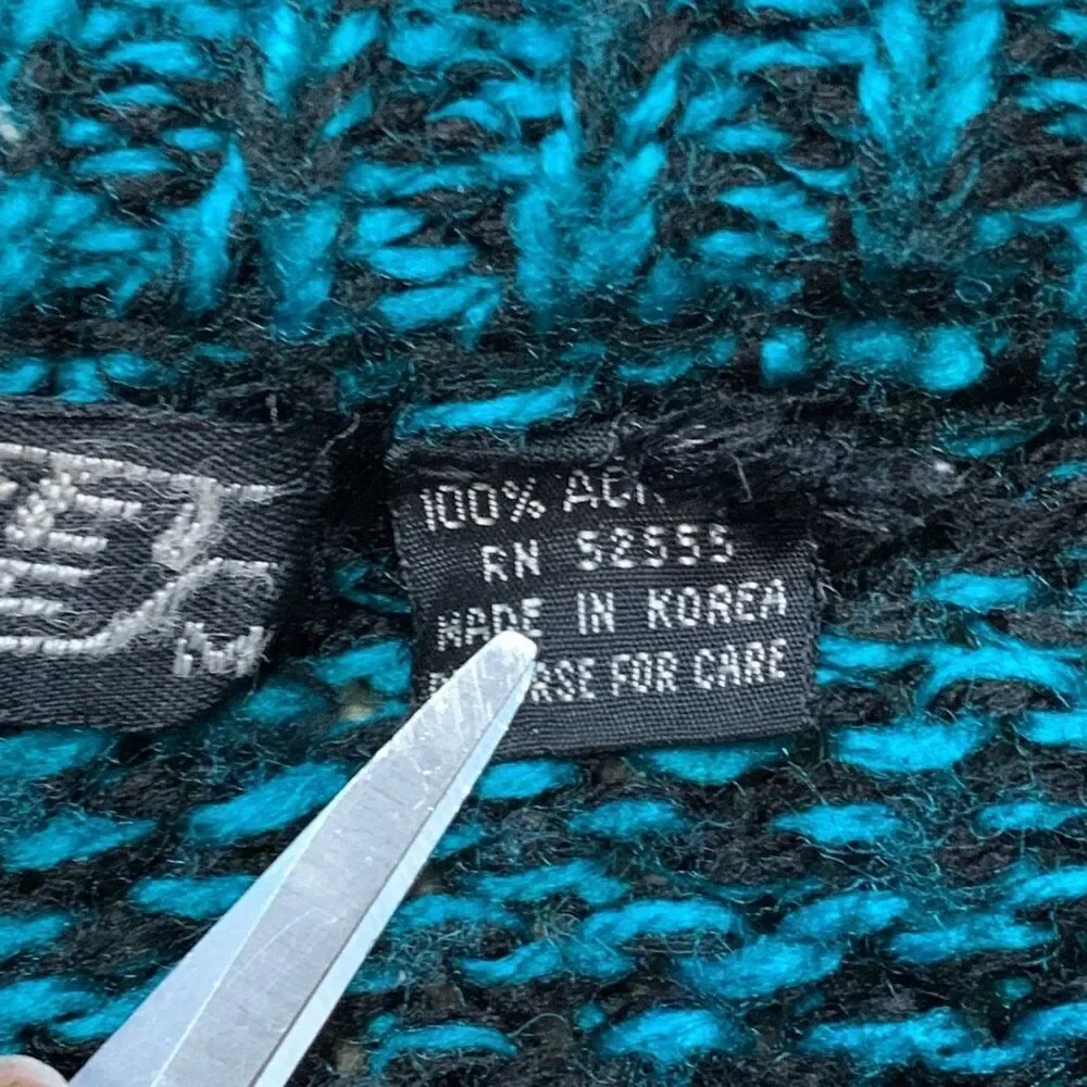 Vintage Street Scene Teal Black Checkered Plaid Loose Knit Pullover Sweater‎